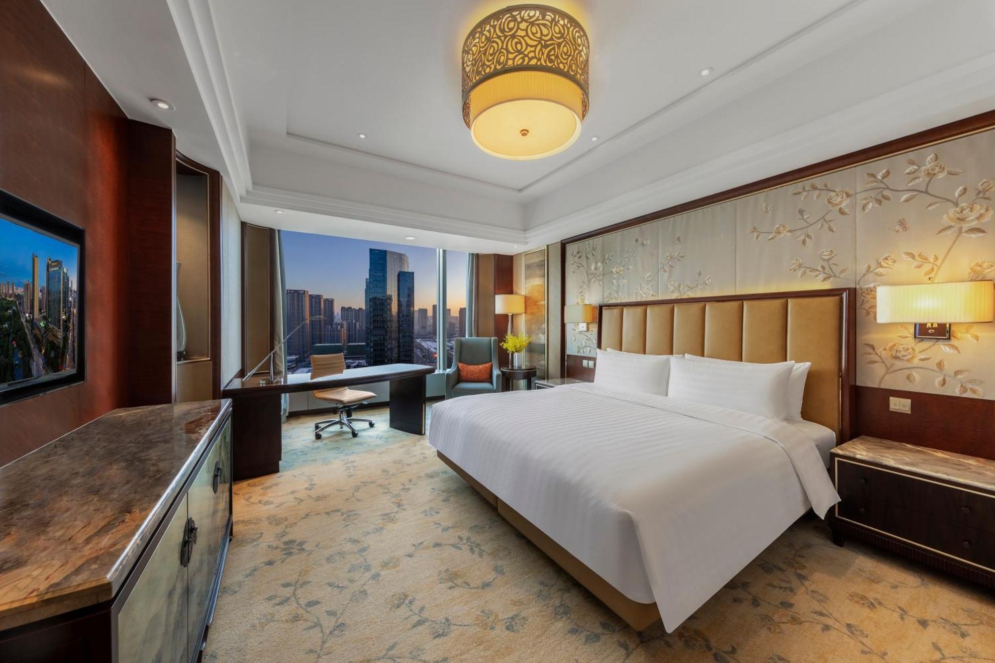 Deluxe King Room City View,1499886214:JPEG